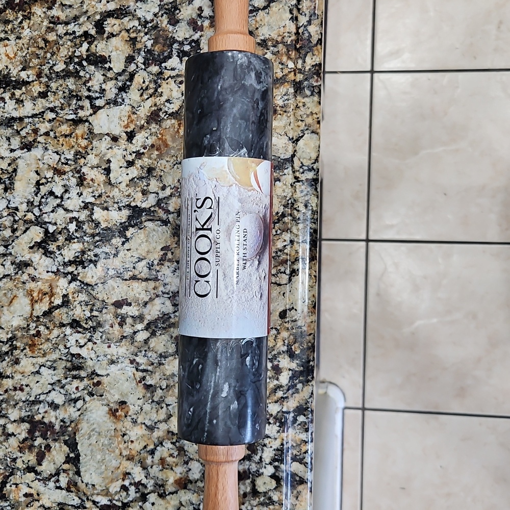 New/Giftable! For the love of Cooking/Cooks Supply Co MARBLE Rolling Pin w Stand